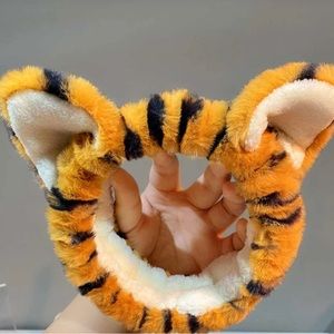 Tiger Head Piece